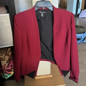 Kenneth Cole maroon blazer with black details size 6 (runs SMALL)  2 / 4.